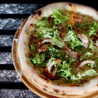 Neapolitan pizza Цезар (37см)