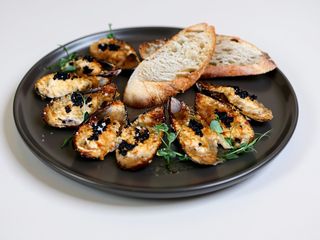 Мідії запечені з Крем-сиром (220/50г)