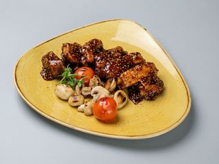 Реберця в соусі з французькою гірчицею (310/110г)