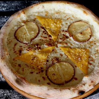 Neapolitan pizza Чіз чіз (37см)
