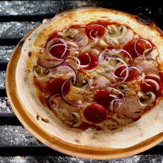 Neapolitan pizza Чорізо (37см)
