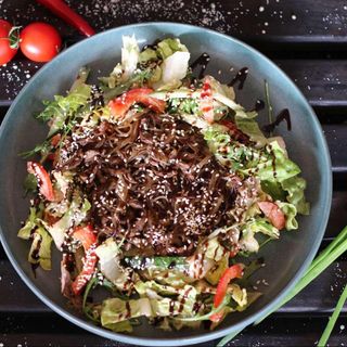 Салат Тайський