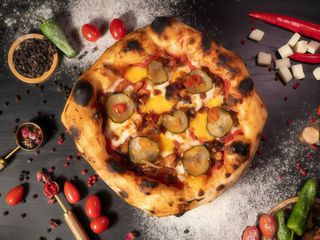 Піца Bacon & Pickles (390г)