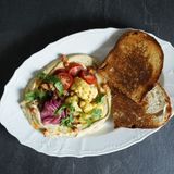 Хумус з кебабом та яйцем (430г)