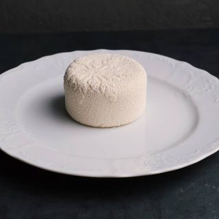 Тропічна перлина