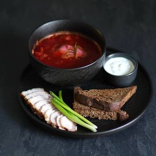 Борщ з ребром