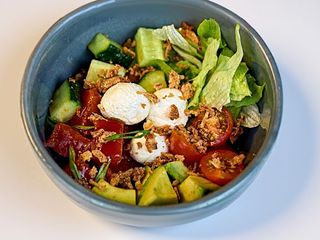 Поке боул з тунцем кім чі (300g)