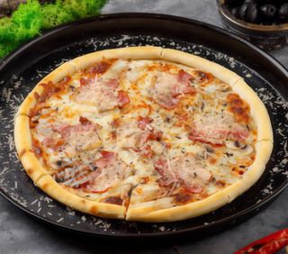 Піца бекон-пармезан 400 г