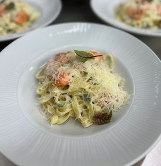 Паста з лососем (280г)