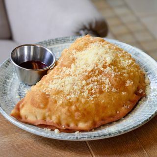 Чебурек 4 сиру