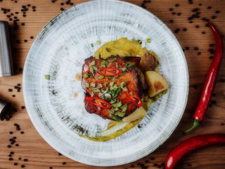 Стейк із підкопченого свинячого ошийка (300г)