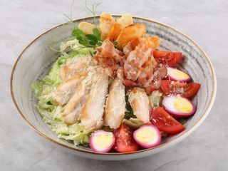 Цезар з куркою та беконом (255g)