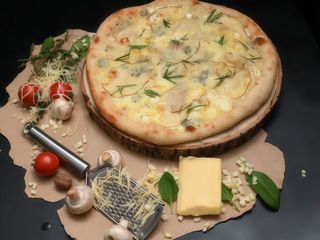 4 сира з грушею (530g)