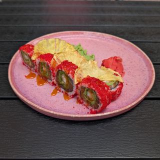 Каліфорнія Рожева з лососем та креветкою Панко