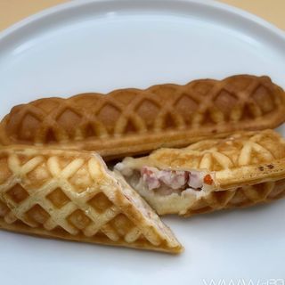 Корн - дог з шинкою та сиром