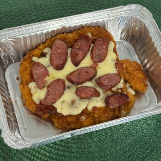 Шніцель з Баварськими ковбасками (300г)