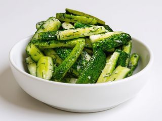 Огірки малосольні (240г)