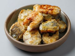 Хек молочний смажений (240г)