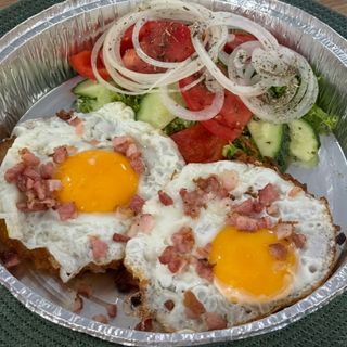 Дерун з яйцем та беконом (520г)