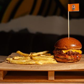 Чізбургер (400г)