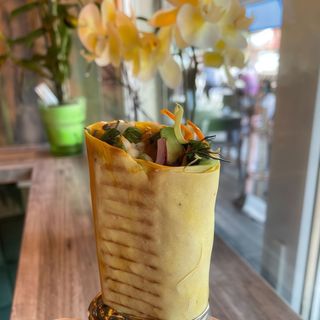 в ЛАВАШІ з МИСЛИВСЬКОЮ КОВБАСКОЮ