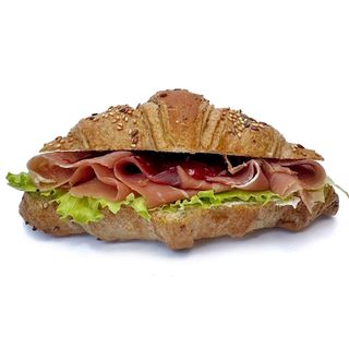 Круасан з прошуто (140г)