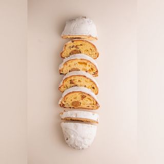 Штолен з марципановою начинкою 500г