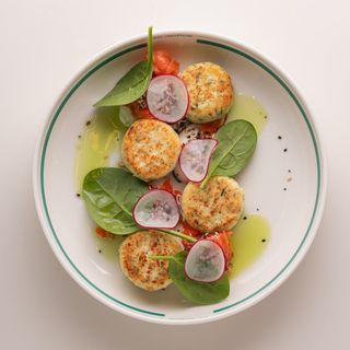 Солоні сирники з лососем 290г