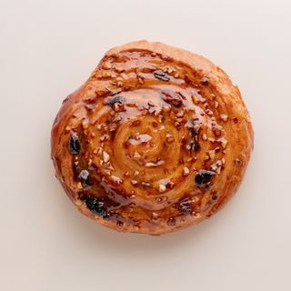 Равлик із заварним кремом (120г)