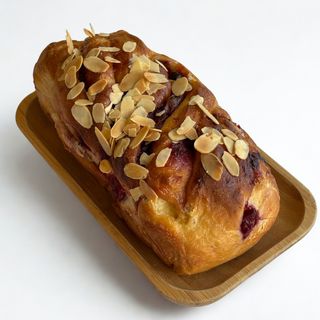 Пиріг з вишнею 500г