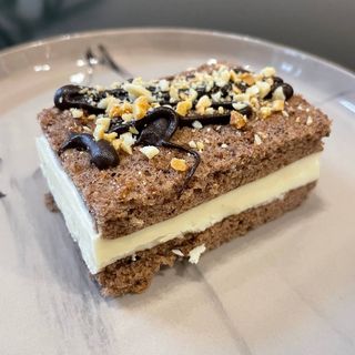 Десерт «Kinder milk slice” 