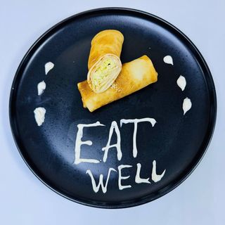 Млинці з куркою і сиром