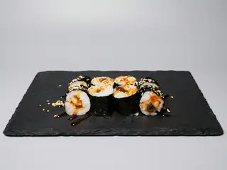 Макі рол з вугрем (110г)
