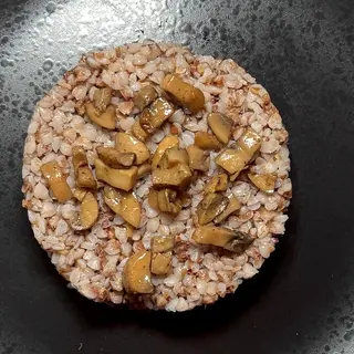 Гречка з грибами