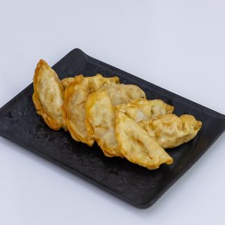 Гіоза з креветкою та соусом солодкий чилі (150г)