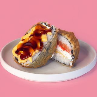 Суші бургер лосось (370)