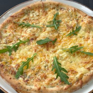 Піца 4 сири 30см