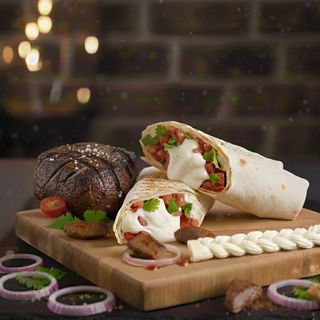 Сулугуні в лаваші з яловичиною (500г)