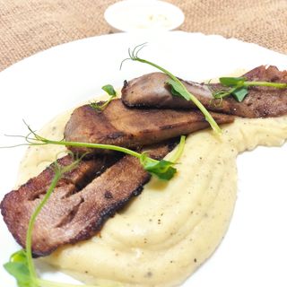 Язик запечений з селерово-трюфельним пюре 100/150/30