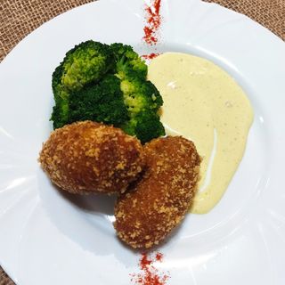 Котлетки з телятини по-мисливські 130/100/30