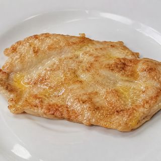 Відбивна з філе курячого 1 порція (100г)