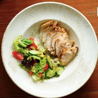 Куряче філе з грибним соусом (275г)