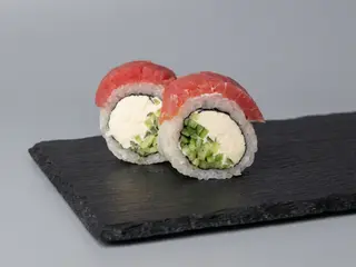 Філадельфія з тунцем (300г)
