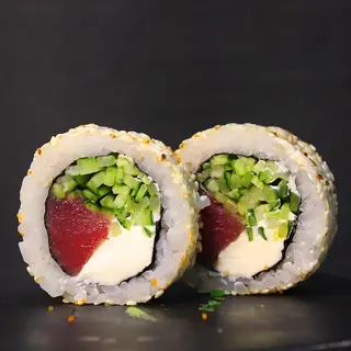 Каліфорнія з тунцем в кунжуті (280г)