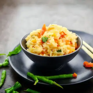 Рис з овочами та яйцем (350г)