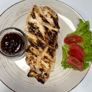 Стейк з курячого філе (200г)