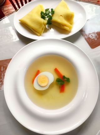 Бульйон курячий з налисниками (250/150г)