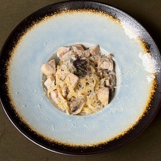 Вершкова паста з грибами та куркою