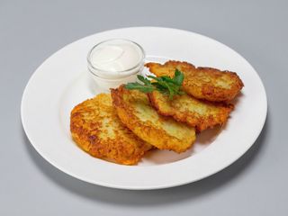 Деруни зі сметаною (200г)