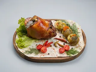Свинна Рулька (900г)